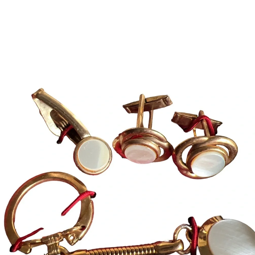 Mother of pearl 18k gold plated set